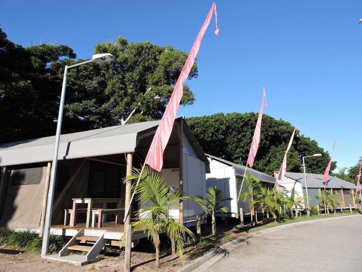 First Sun Holiday Park ไบรอนเบย์ ภายนอก รูปภาพ